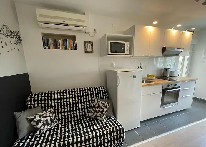 Apartment Mara Mala