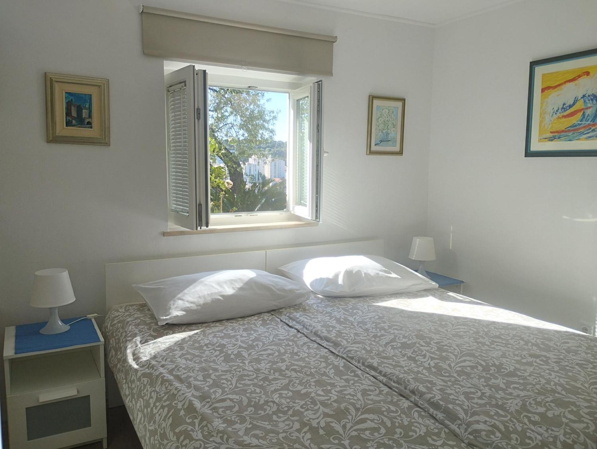 Apartment Mara Mala *